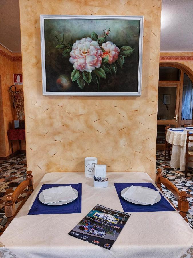 Hotel Residence Sant'Anna Bedonia Ngoại thất bức ảnh